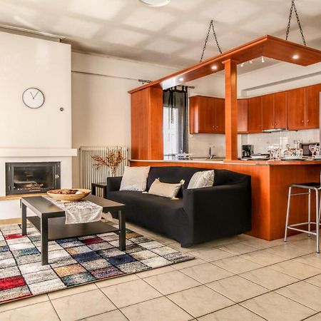 Grand Meteora Central Luxury Apartment カランバカ エクステリア 写真