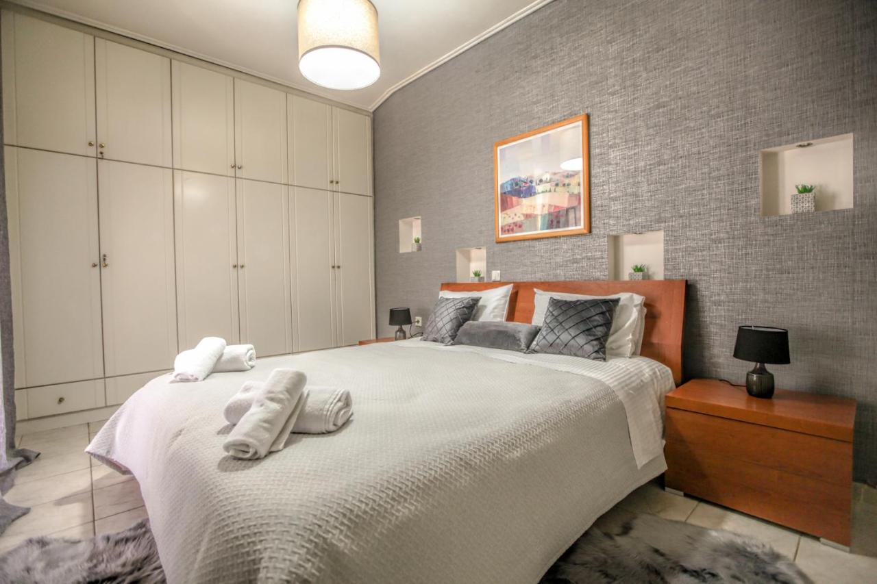 Grand Meteora Central Luxury Apartment カランバカ エクステリア 写真