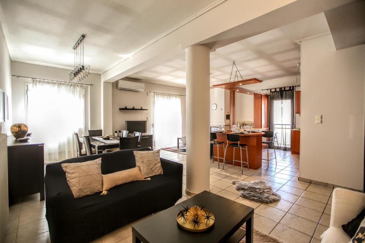Grand Meteora Central Luxury Apartment カランバカ エクステリア 写真