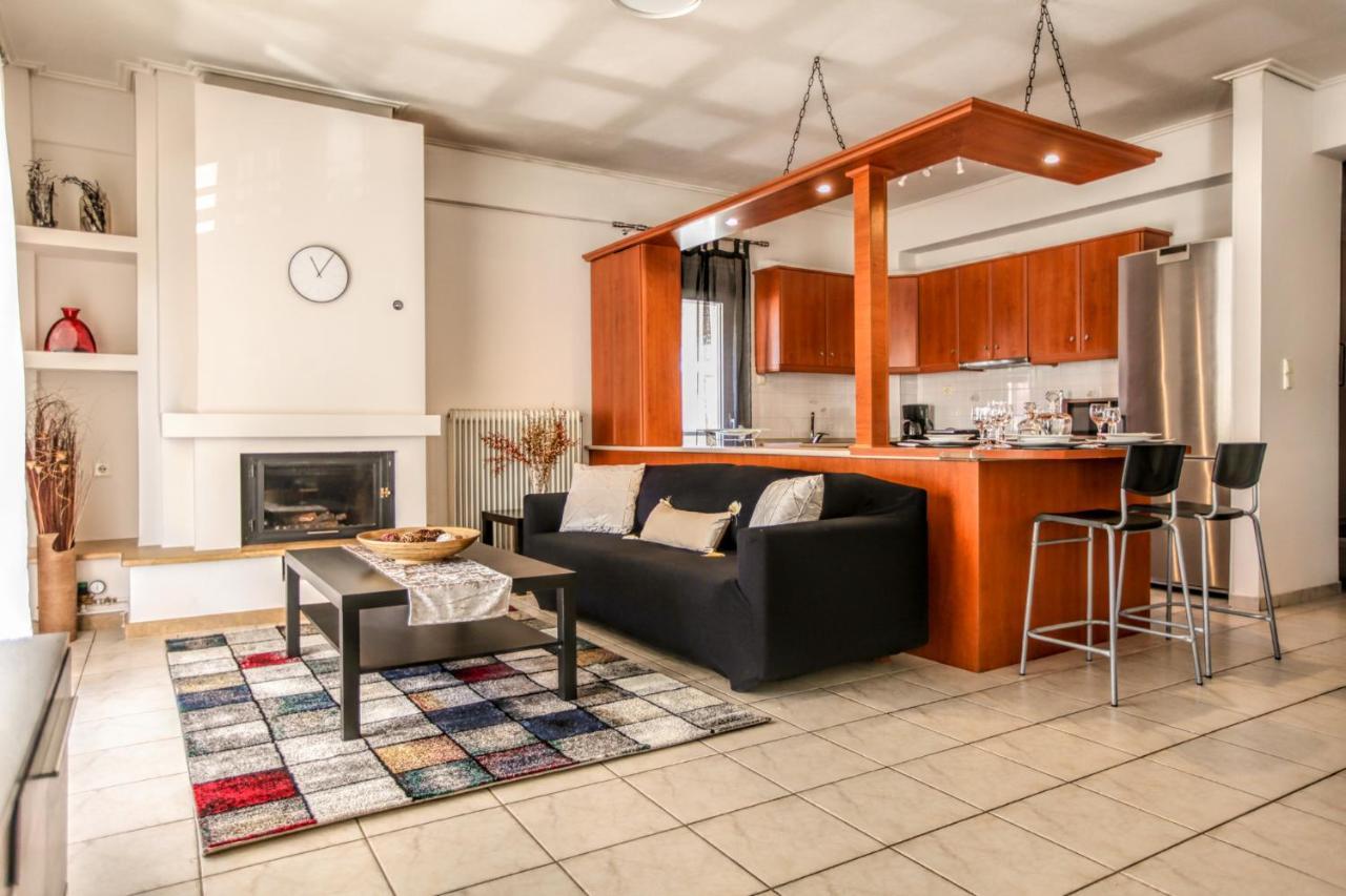 Grand Meteora Central Luxury Apartment カランバカ エクステリア 写真