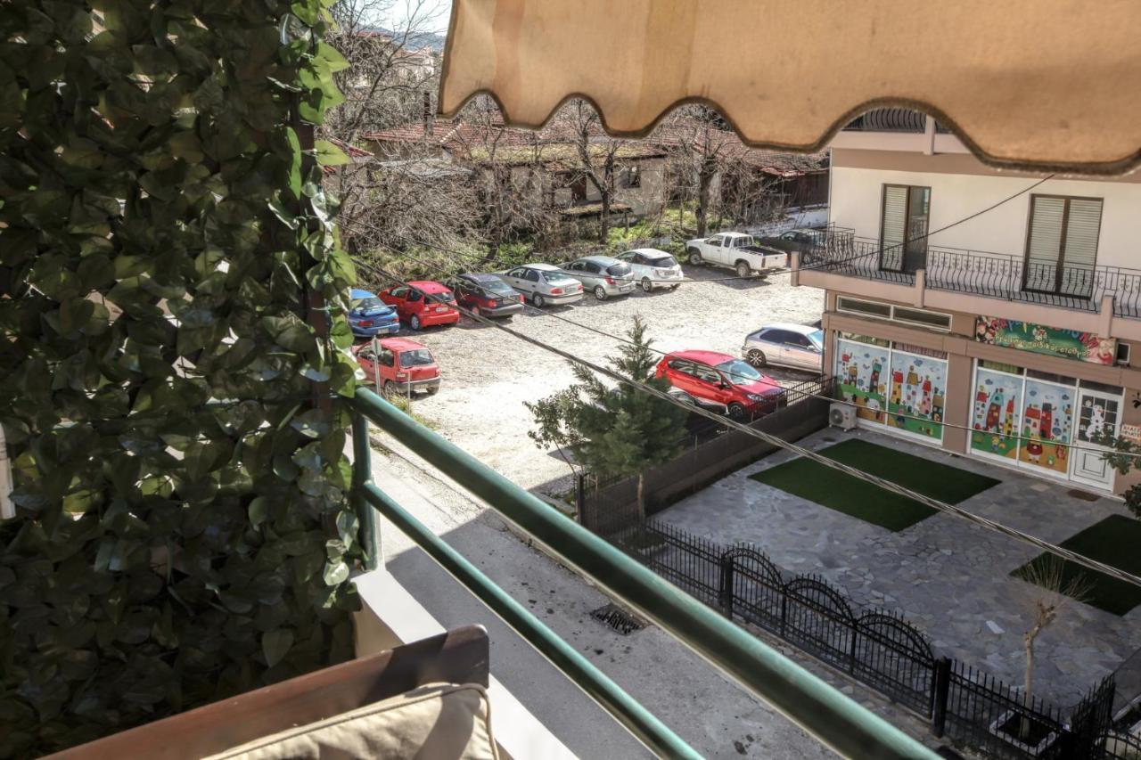 Grand Meteora Central Luxury Apartment カランバカ エクステリア 写真