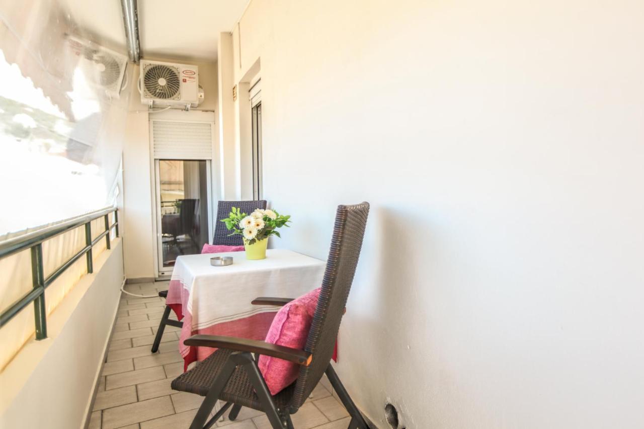 Grand Meteora Central Luxury Apartment カランバカ エクステリア 写真