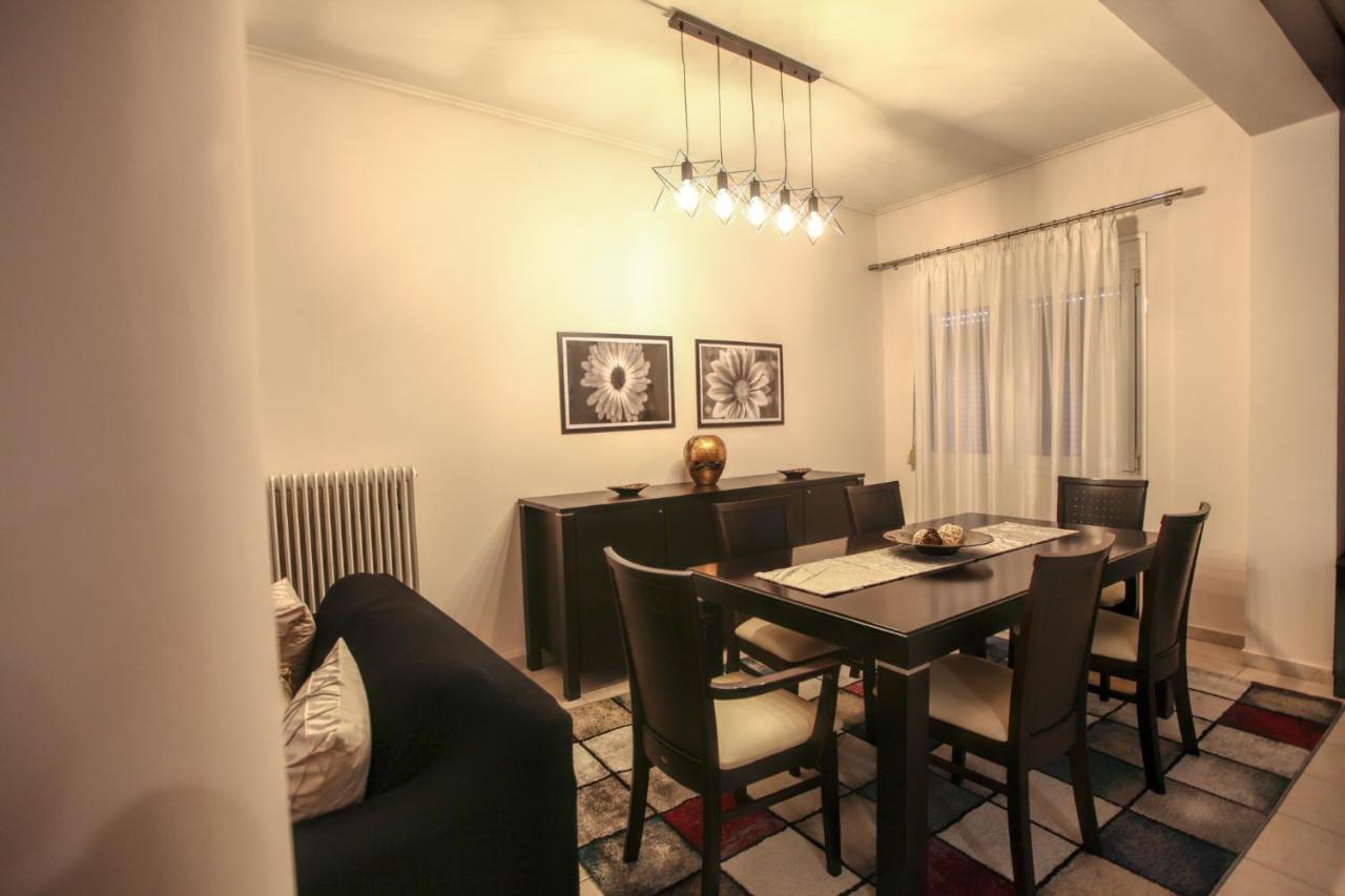 Grand Meteora Central Luxury Apartment カランバカ エクステリア 写真